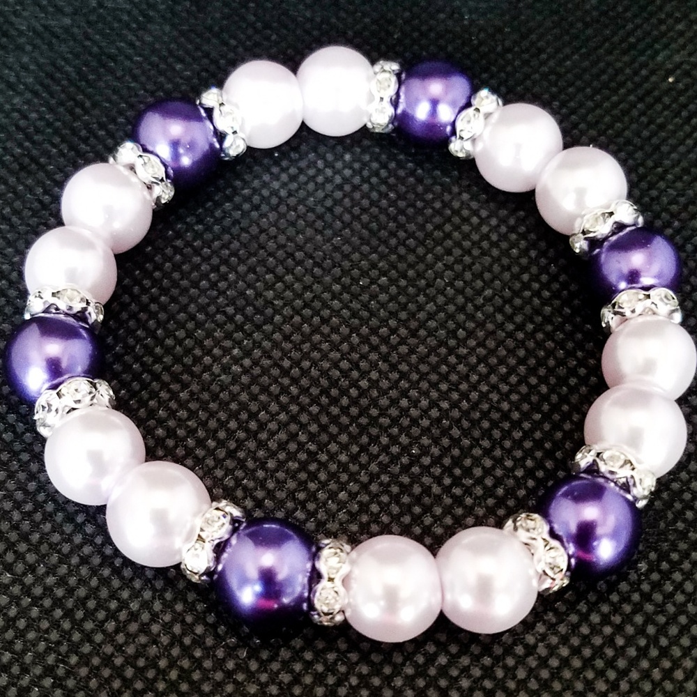 Handcrafted bracelet